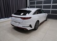 KIA ProCeed Kombi 1,6 l 150 kw