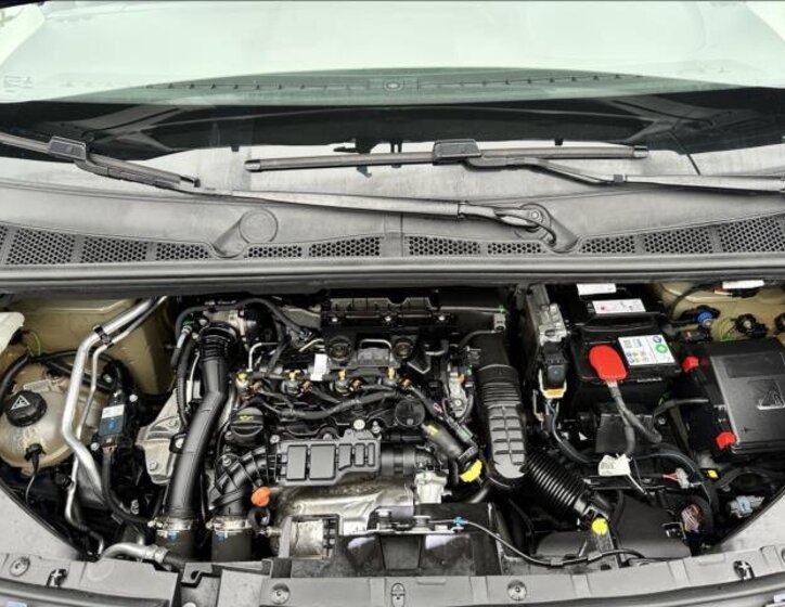 Peugeot Partner Skříň 1,5 l 75 kw