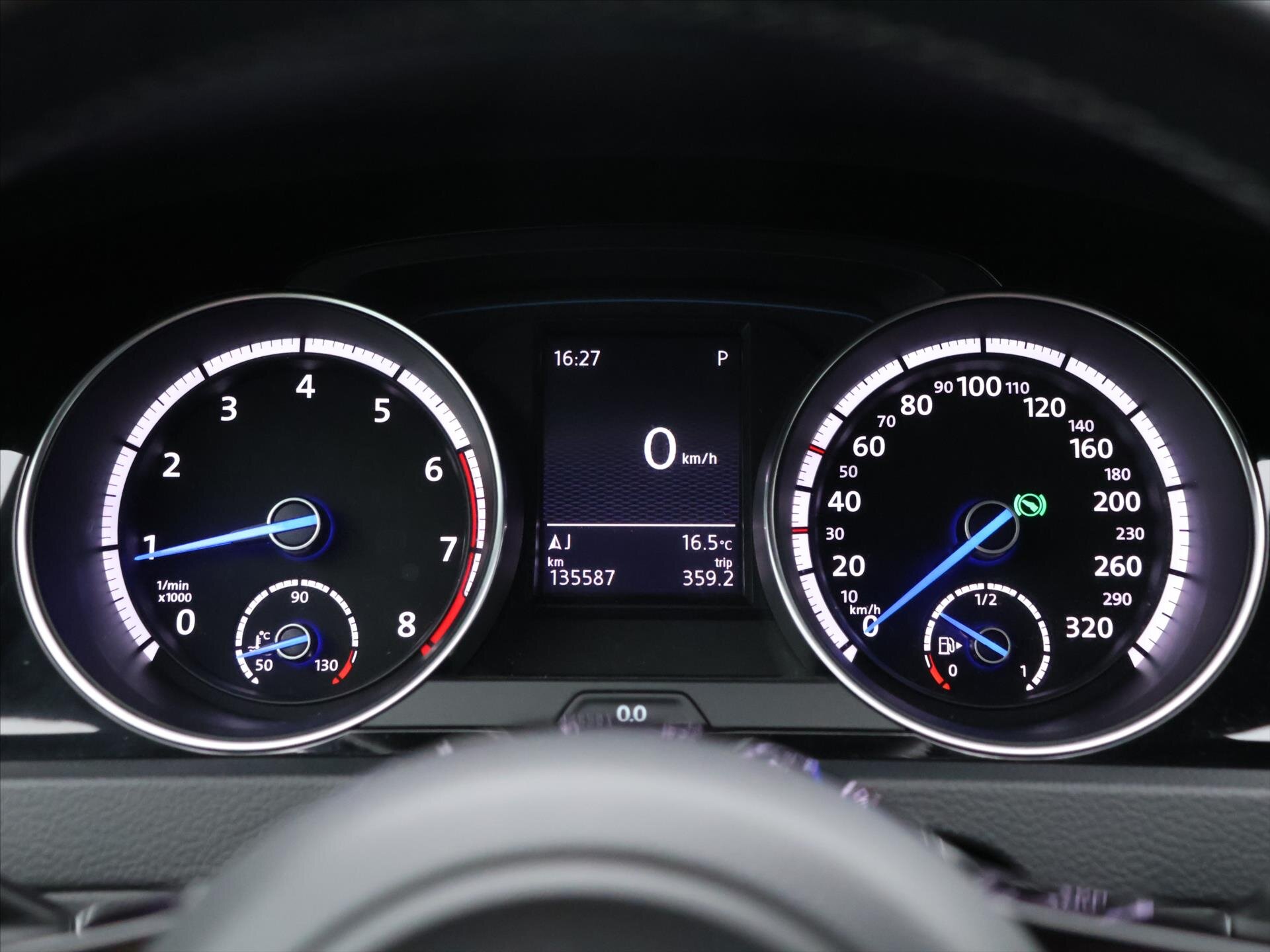 Volkswagen Golf Hatchback 2,0 l 221 kw