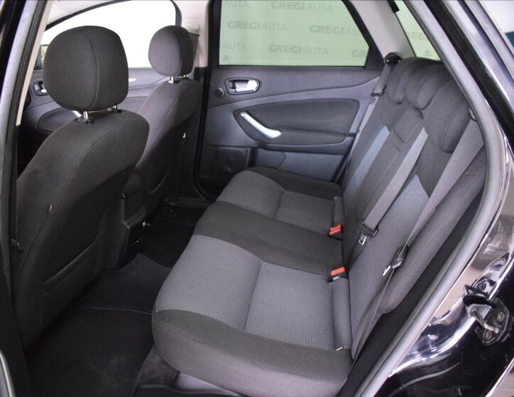 Ford Mondeo Kombi 2,0 l 96 kw