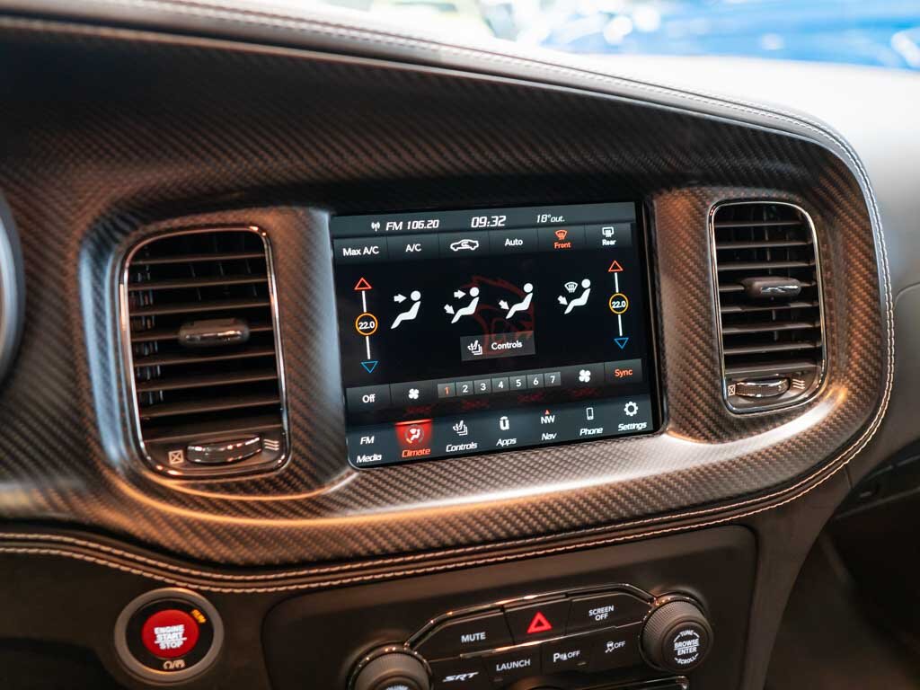 Dodge Charger Sedan / Limuzína 6,2 l 527 kw