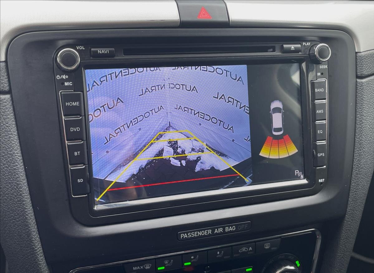 Škoda Superb Kombi 2,0 l 103 kw