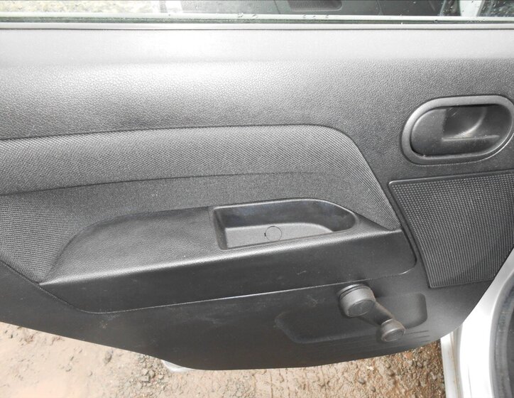 Ford Fusion Kombi 1,4 l 59 kw