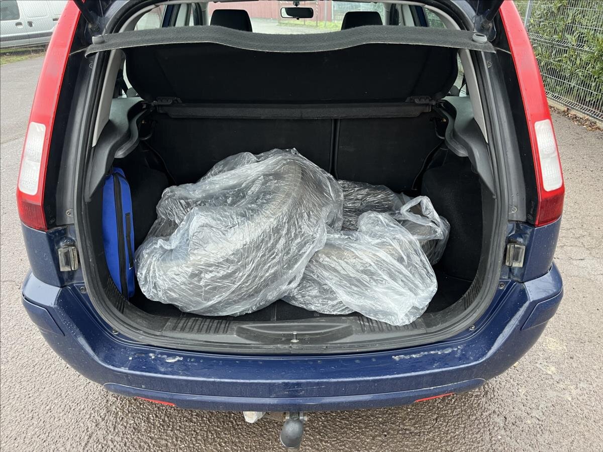 Ford Fusion Kombi 1,4 l 59 kw