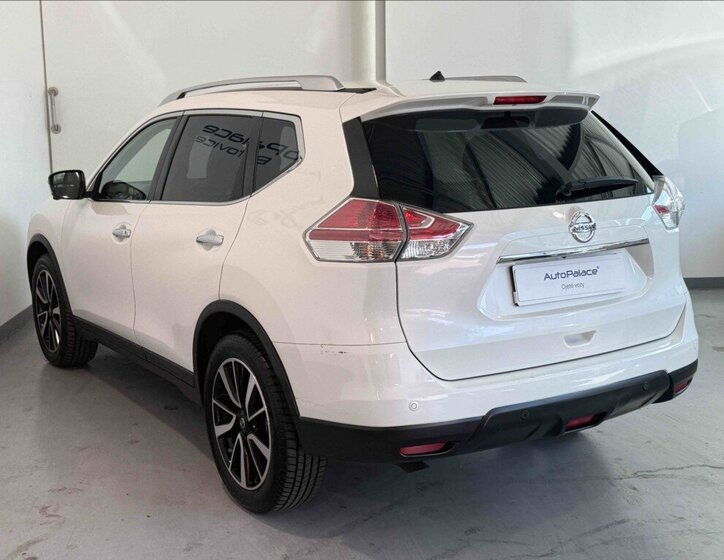 Nissan X-Trail SUV 1,6 l 96 kw