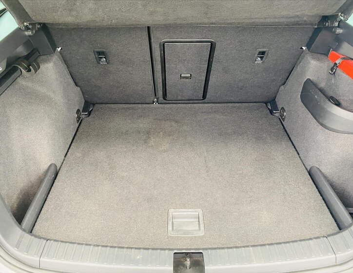 Škoda Karoq SUV / Terénní 2,0 l 110 kw