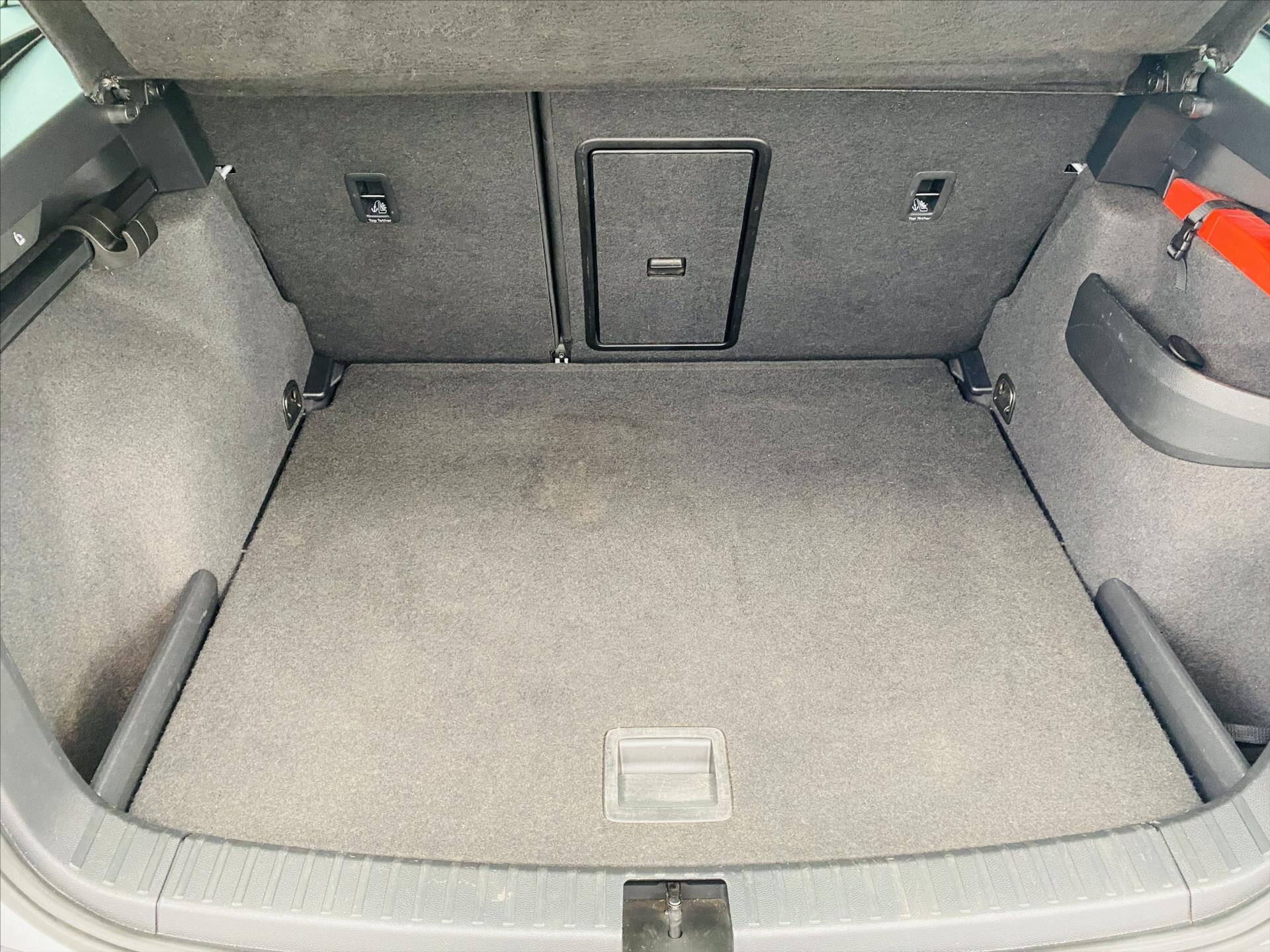 Škoda Karoq SUV / Terénní 2,0 l 110 kw