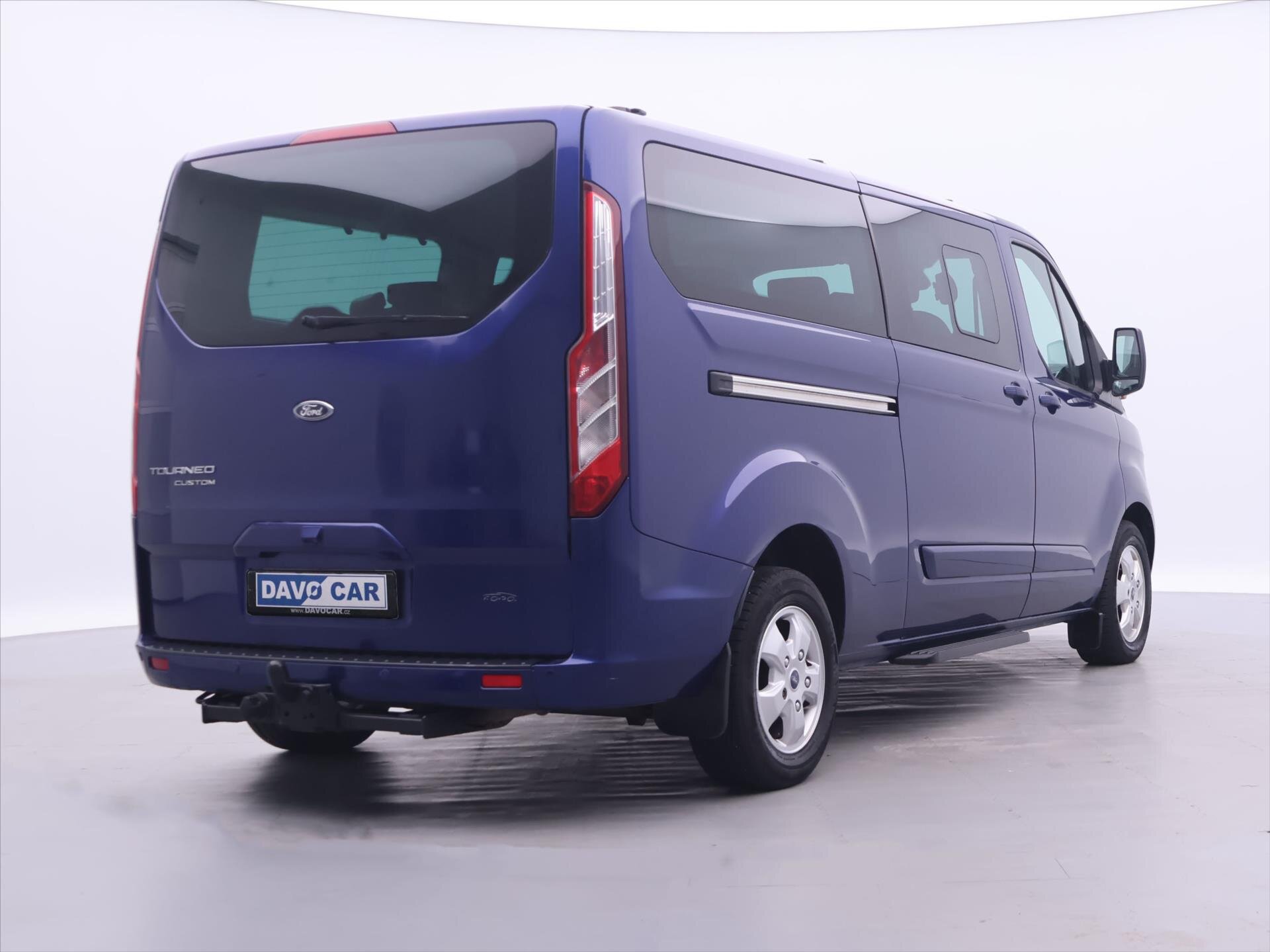 Ford Tourneo Custom Kombi 2,0 l 125 kw