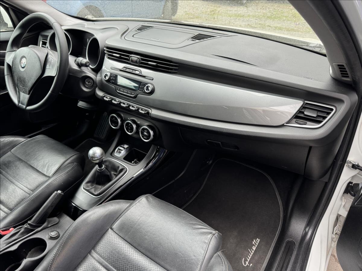 Alfa Romeo Giulietta Hatchback 1,4 l 88 kw