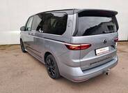 Volkswagen Multivan 27