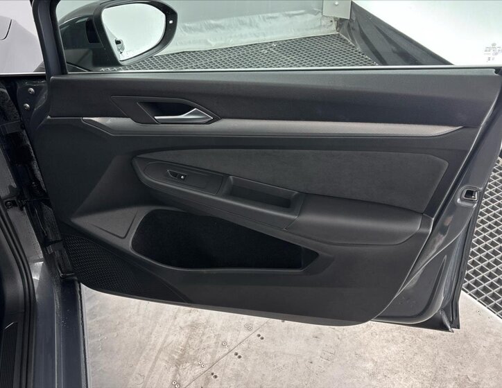 Volkswagen Golf Kombi 1,5 l 110 kw