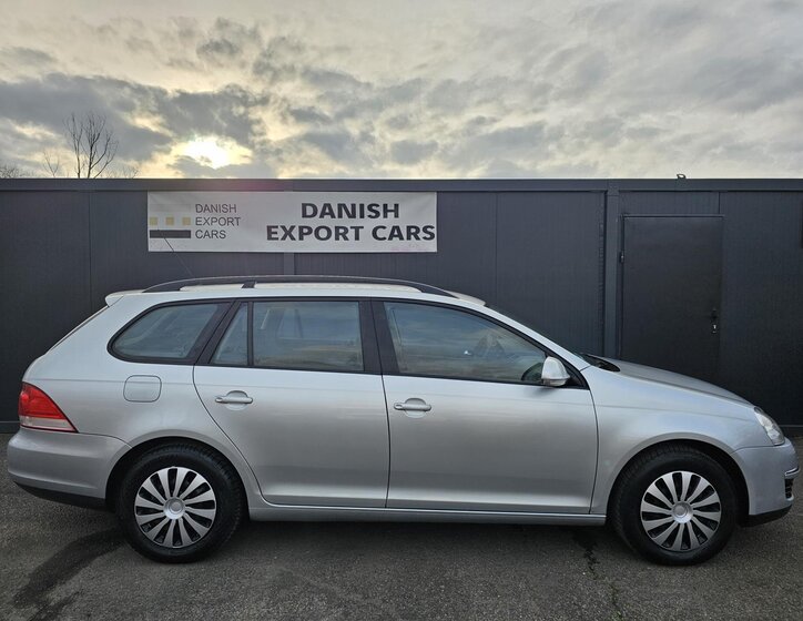 Volkswagen Golf Kombi 2,0 l 77 kw