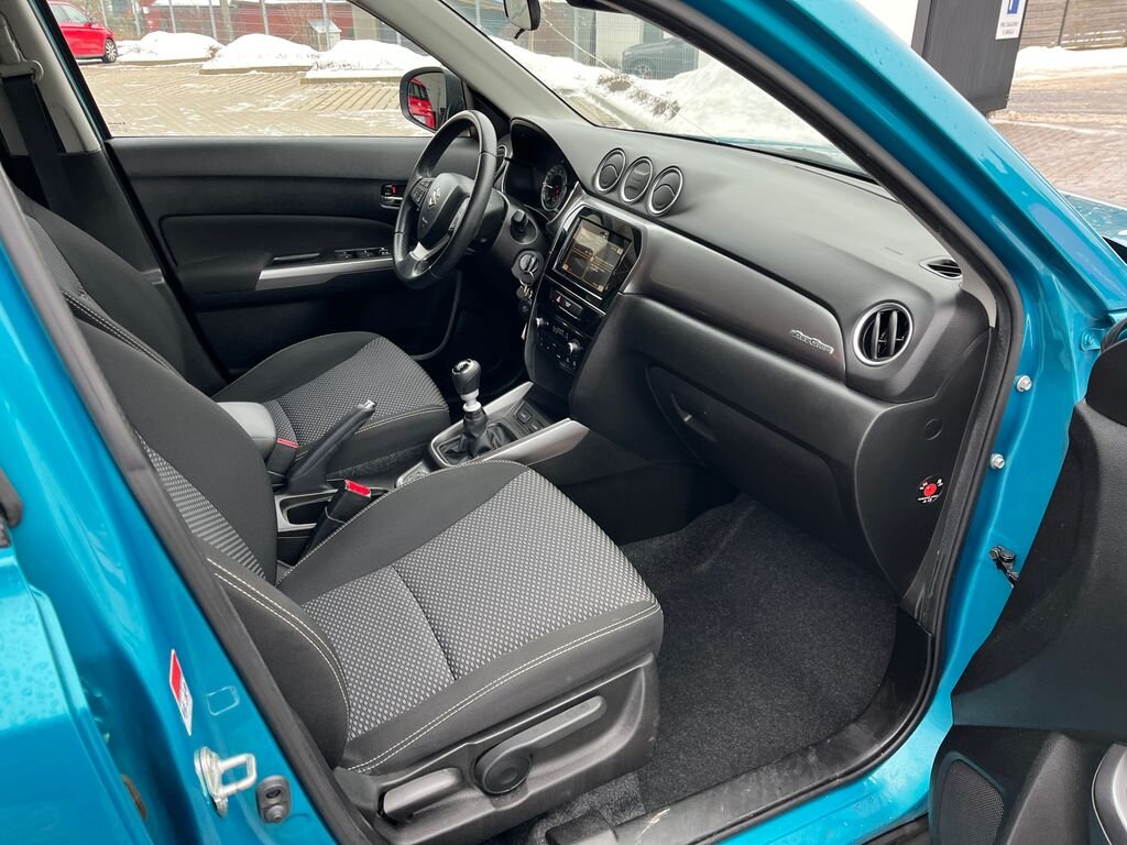 Suzuki Vitara SUV 1,4 l 103 kw
