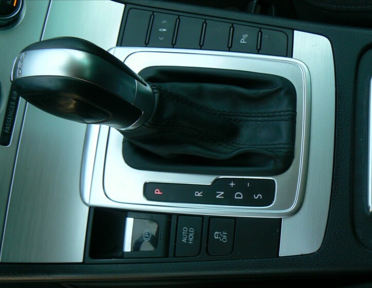 Volkswagen Passat 18