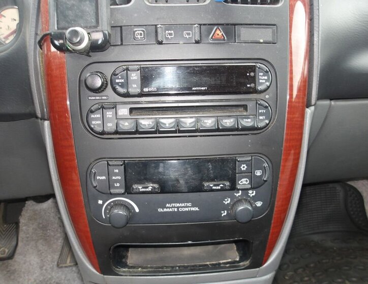 Chrysler Voyager MPV 2,5 l 105 kw