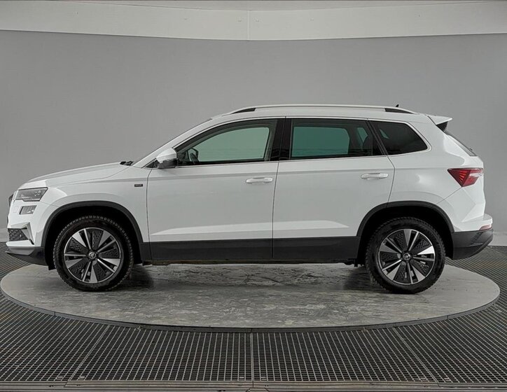 Škoda Karoq SUV / Terénní 1,5 l 110 kw
