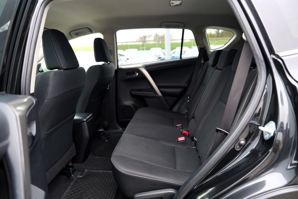 Toyota RAV4 SUV / Terénní 2,0 l 91 kw