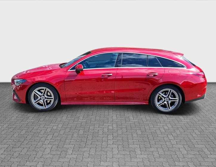 Mercedes-Benz CLA Kombi 1,3 l 120 kw