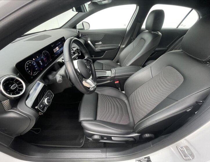 Mercedes-Benz Třídy A Hatchback 2,0 l 110 kw