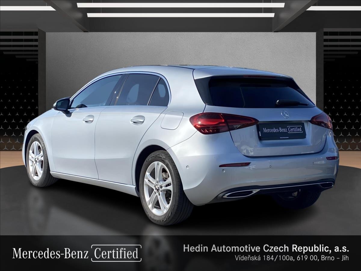 Mercedes-Benz Třídy A Hatchback 1,3 l 120 kw