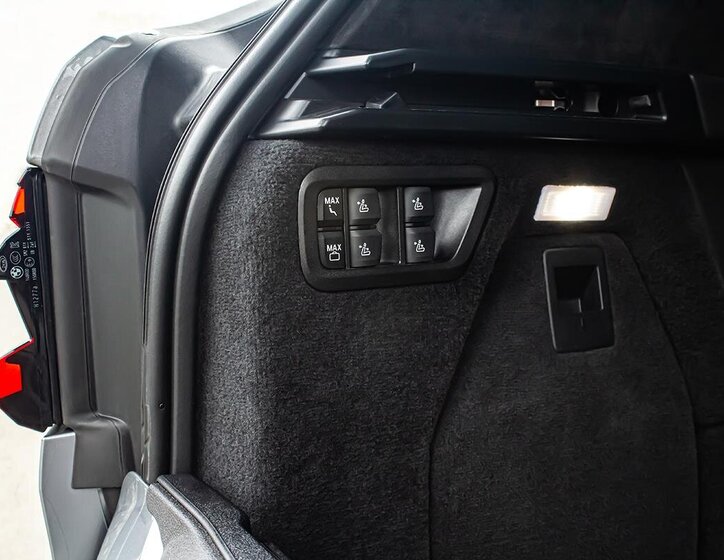 BMW X7 SUV / Terénní 3,0 l 250 kw