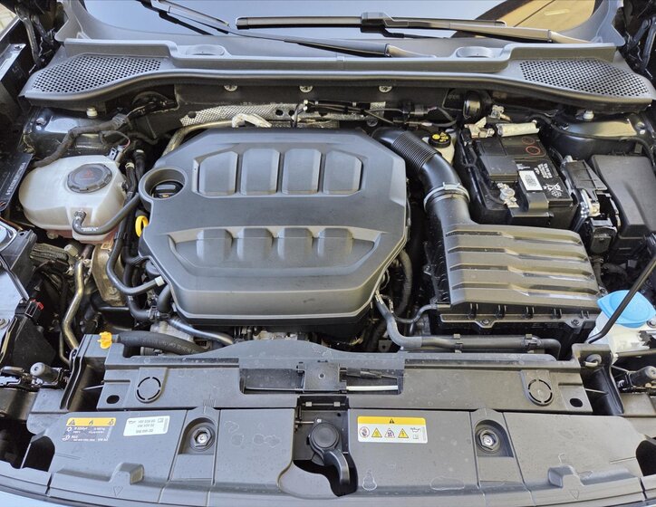 Cupra Formentor SUV / Terénní 2,0 l 140 kw