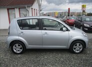 Subaru Justy Hatchback 998,0 51 kw