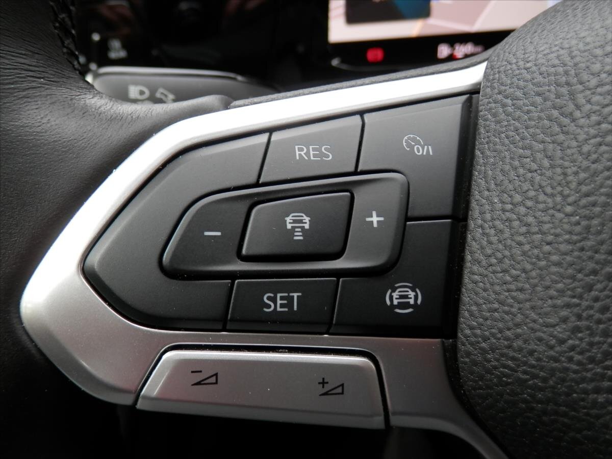 Volkswagen Golf Hatchback 1,5 l 110 kw