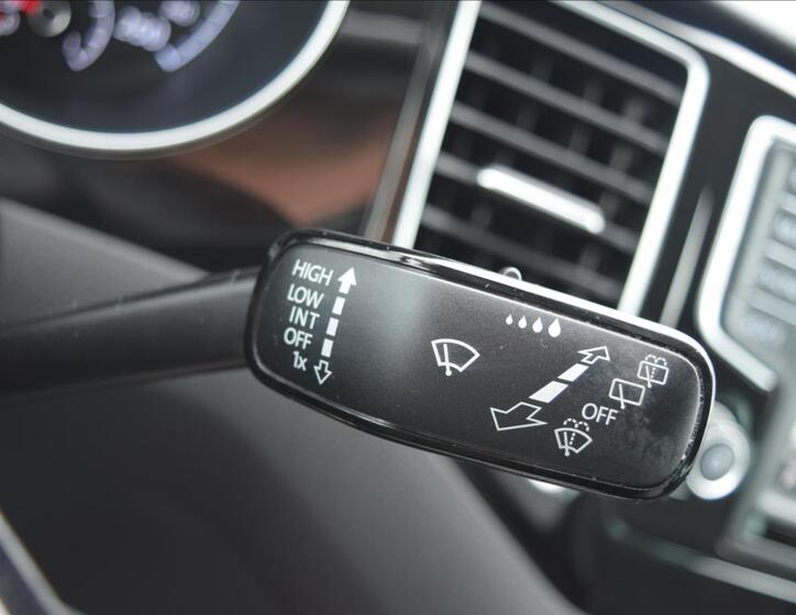 Volkswagen Golf Sportsvan 36