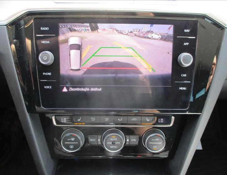 Volkswagen Passat 21