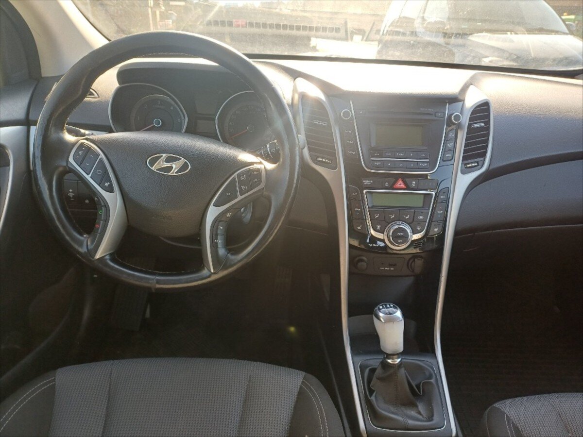 Hyundai i30 Kombi 1,6 l 81 kw