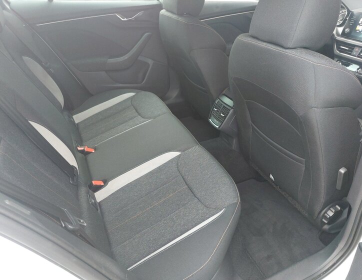 Škoda Scala Hatchback 1,5 l 110 kw