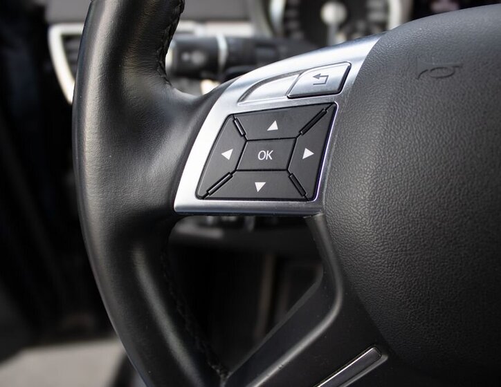 Mercedes-Benz Třídy M SUV / Terénní 3,5 l 225 kw