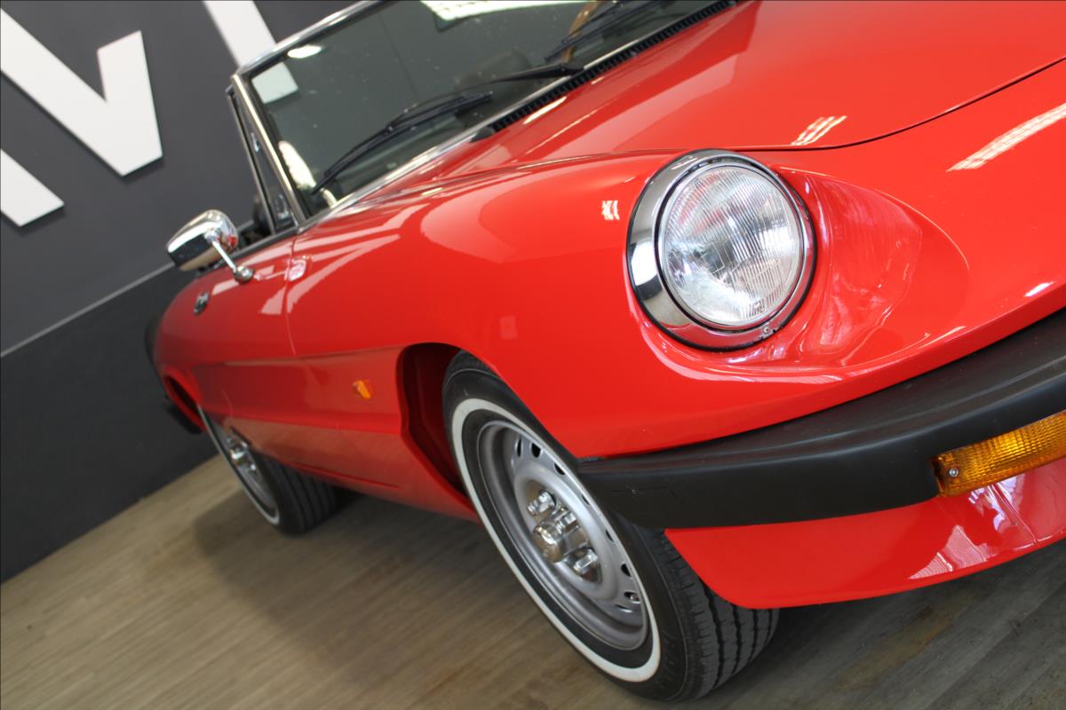 Alfa Romeo Spider