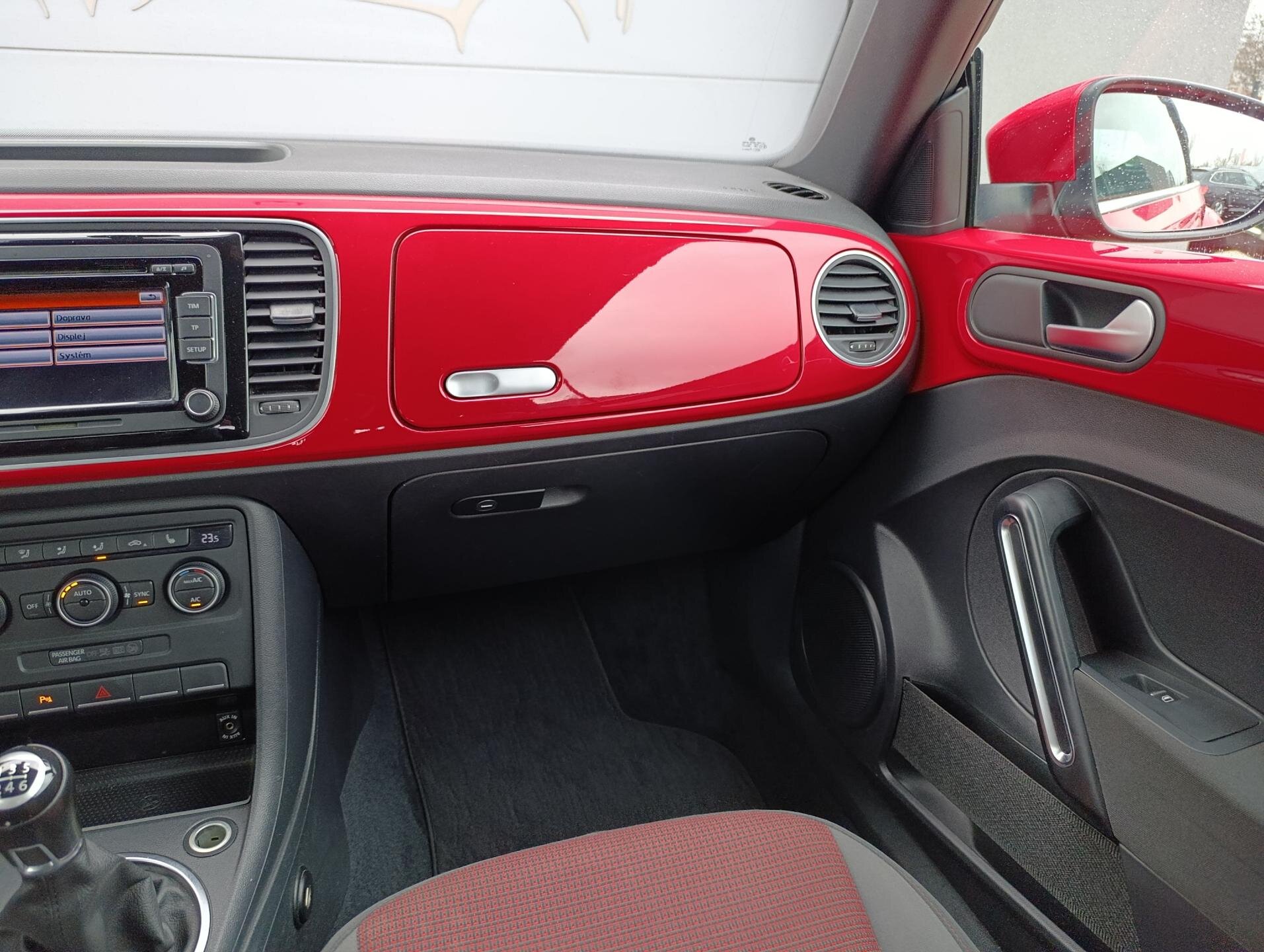 Volkswagen Beetle Kabriolet 1,2 l 77 kw