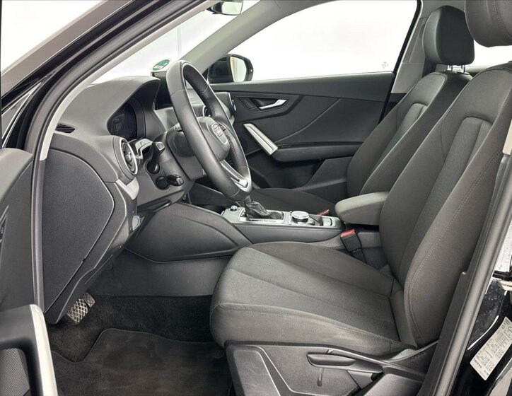 Audi Q2 SUV / Terénní 1,5 l 110 kw