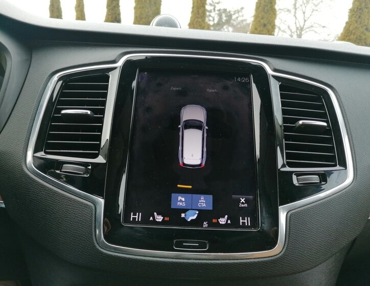 Volvo XC90 Kombi 2,0 l 165 kw