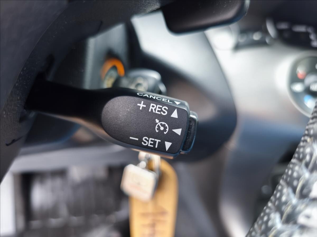 Toyota RAV4 Kombi 2,0 l 116 kw