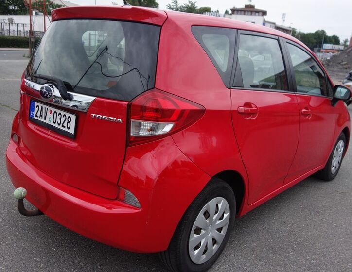 Toyota Corolla Verso 11