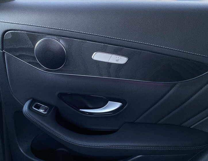 Mercedes-Benz GLC 26