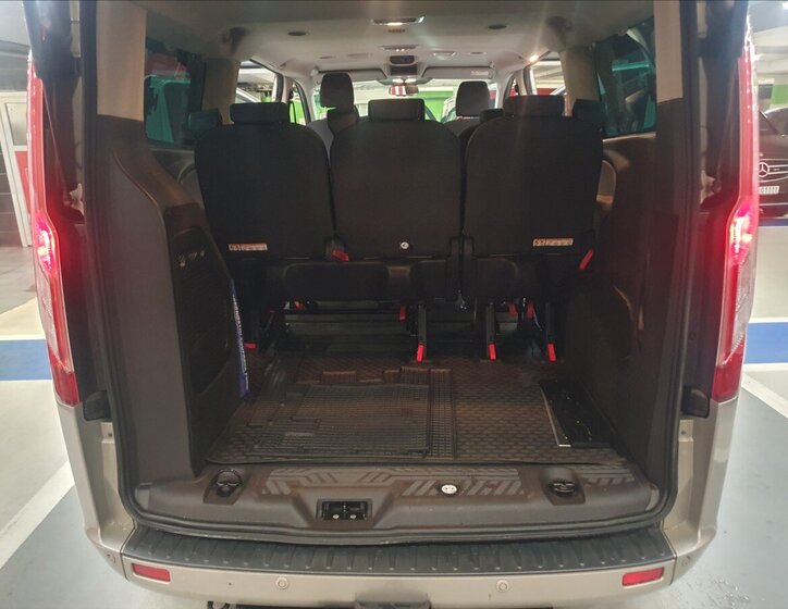 Ford Tourneo Custom Kombi 2,2 l 92 kw