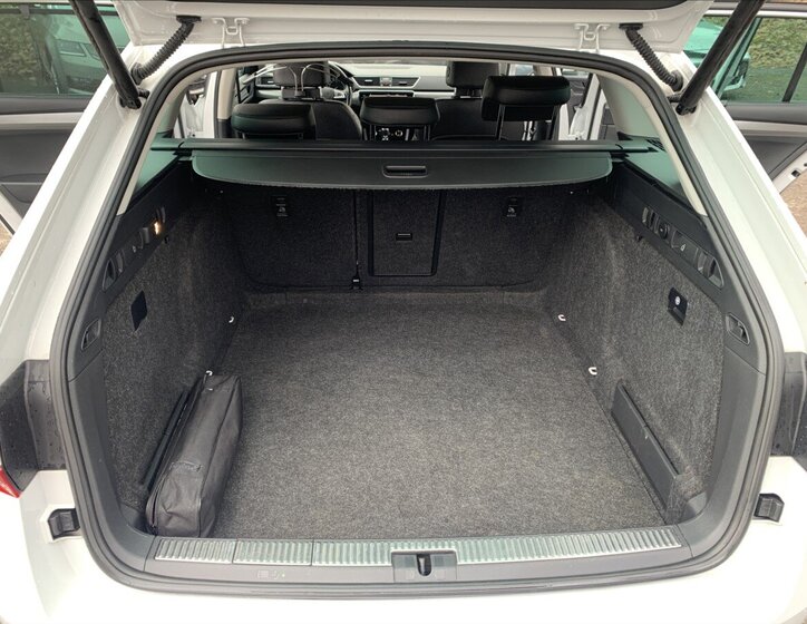 Škoda Superb Kombi 2,0 l 110 kw