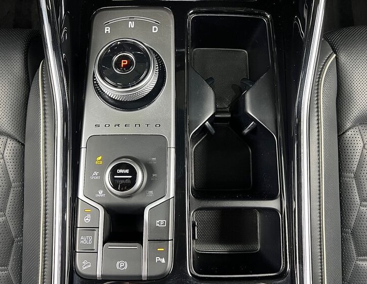 KIA Sorento SUV / Terénní 1,6 l 176 kw