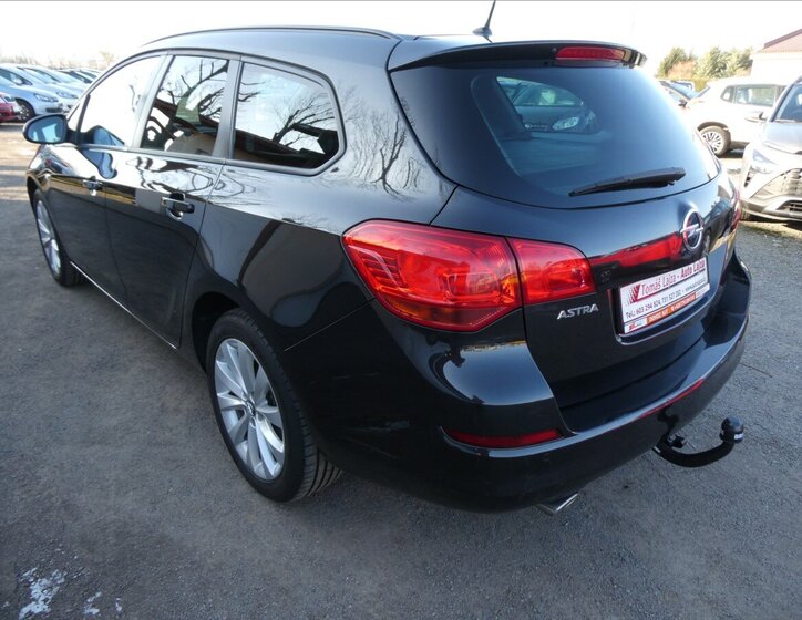 Opel Astra Kombi 1,4 l 88 kw