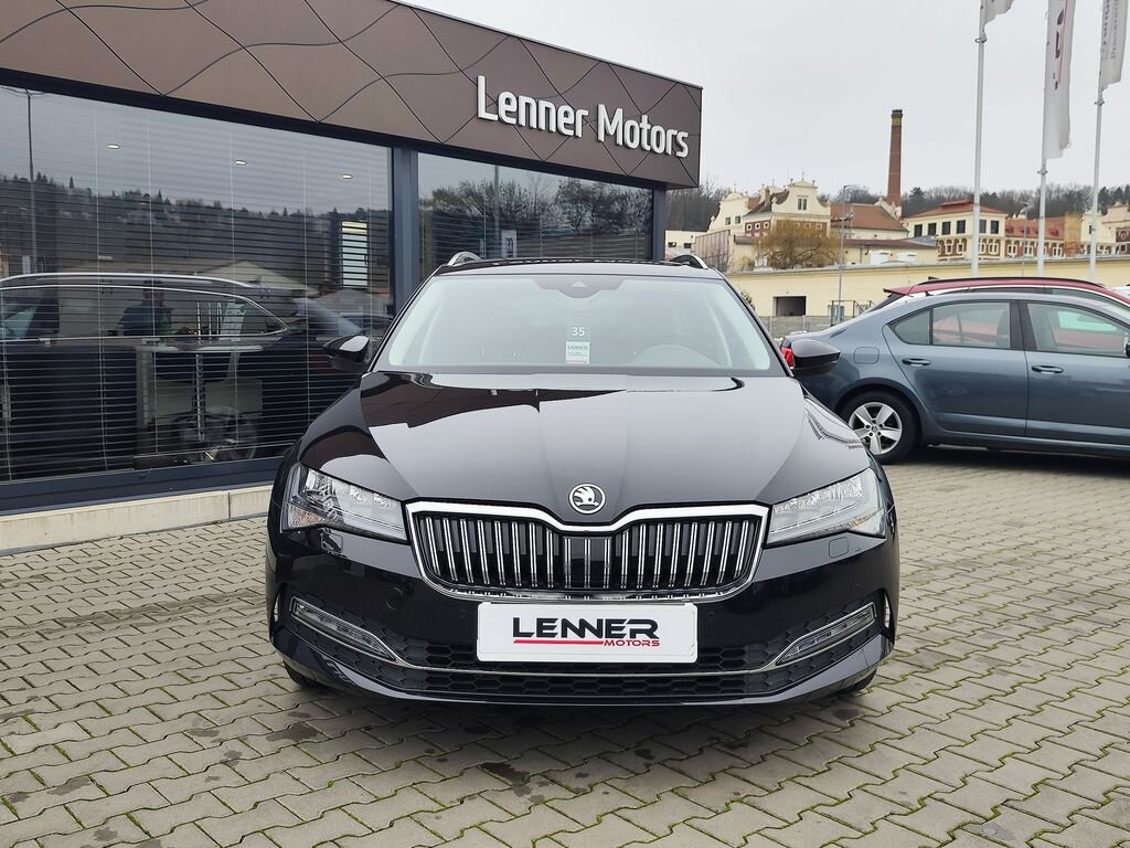 Škoda Superb