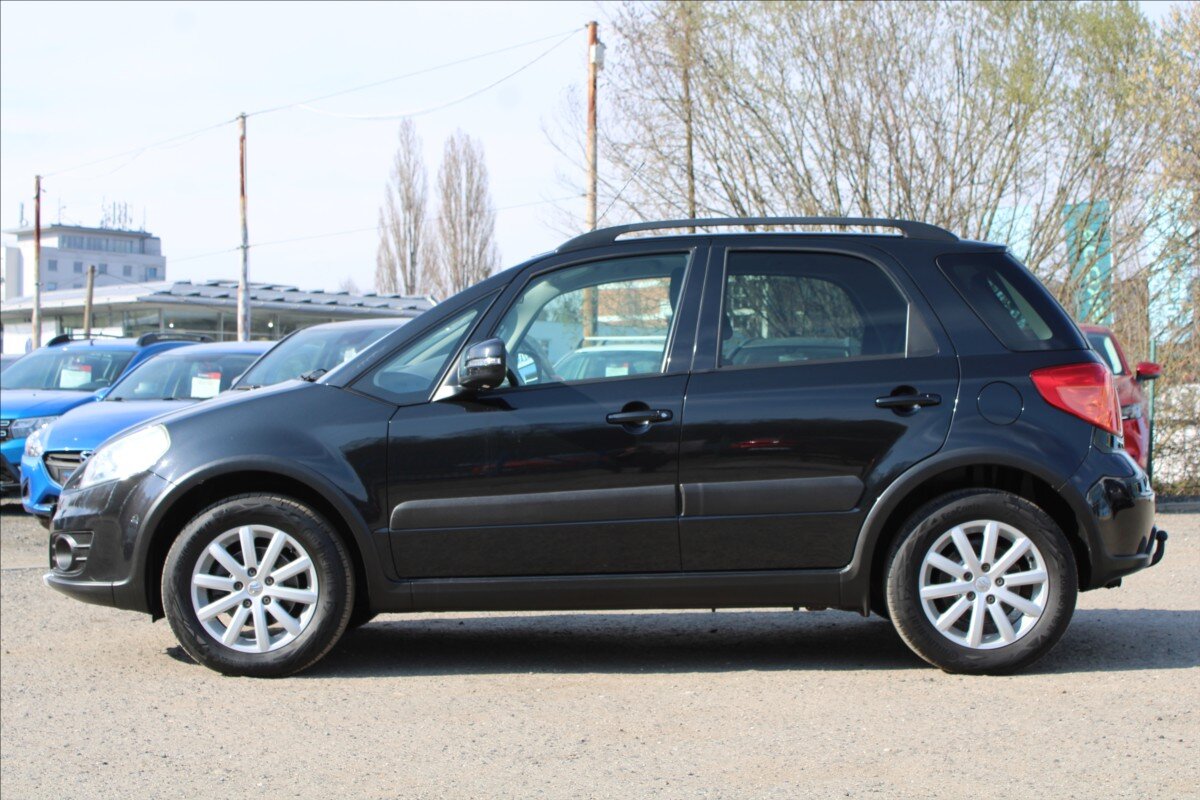 Suzuki SX4 Hatchback 1,6 l 88 kw