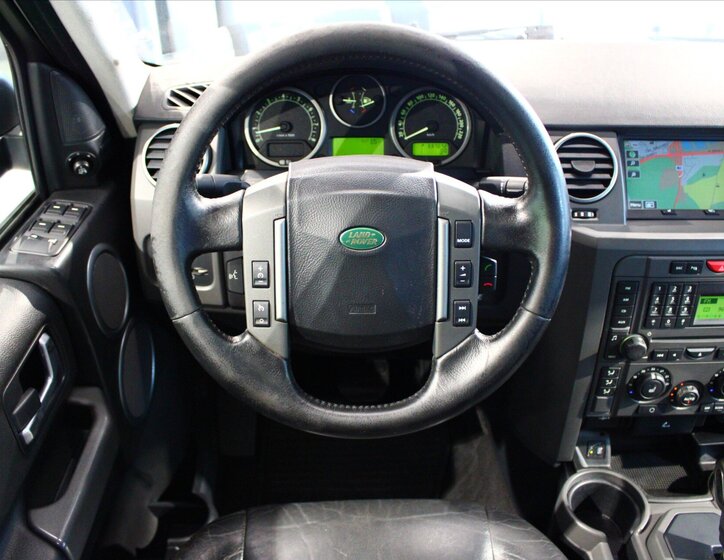 Land Rover Discovery 13