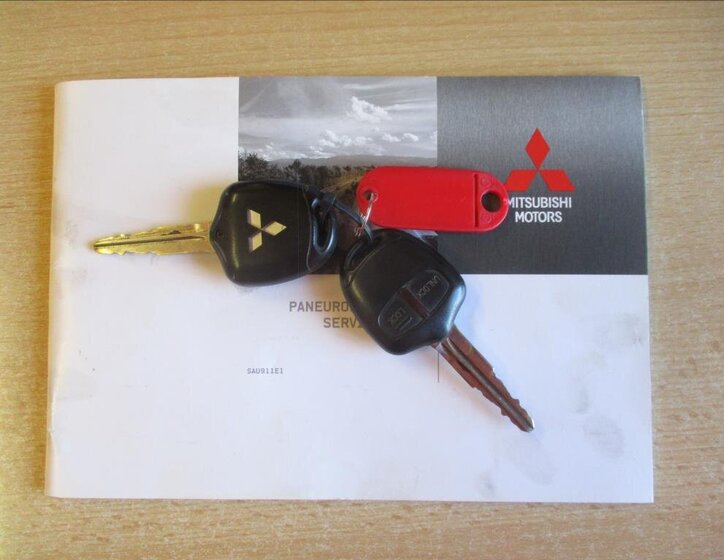 Mitsubishi Outlander SUV / Terénní 2,2 l 115 kw