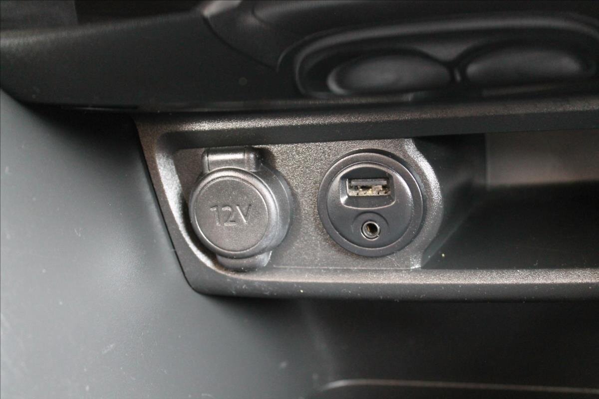 Peugeot 2008 SUV / Terénní 1,2 l 60 kw