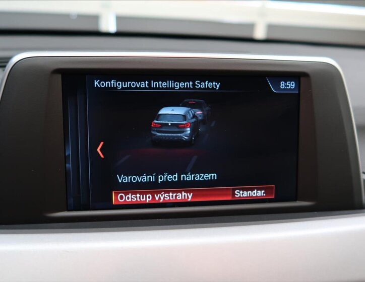 BMW X1 SUV 2,0 l 110 kw